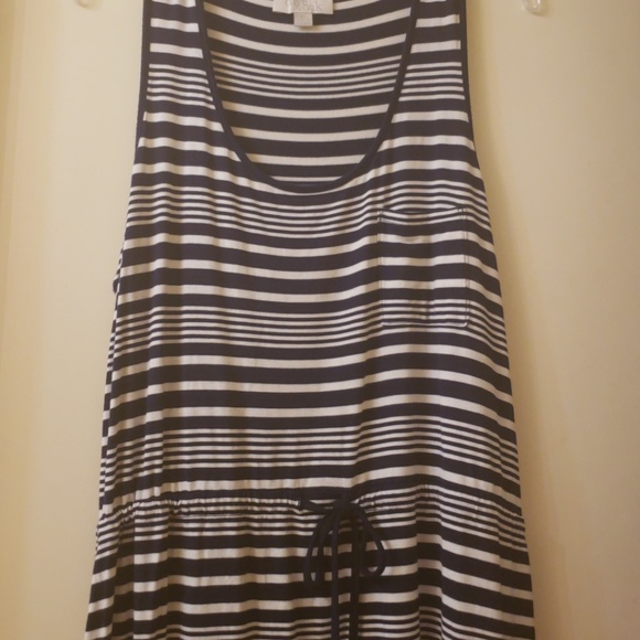 Sundress - Picture 2 of 3